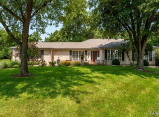 329 Woodmar Ct, Ballwin, MO 63011
