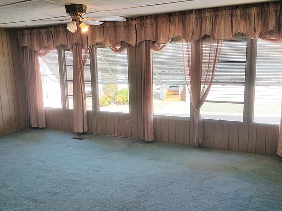 5th image of 211 N Citrus Ave Space 261