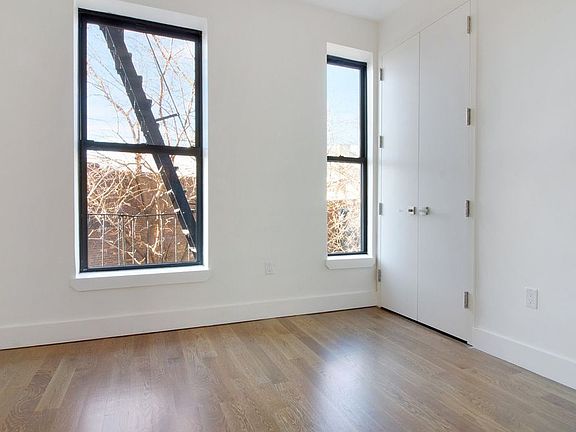 4th image of 140 4th Ave APT 5R