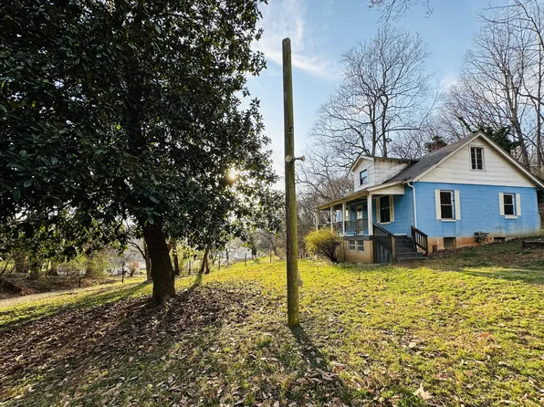 2060 Riverdale Rd, Roanoke, VA 24014