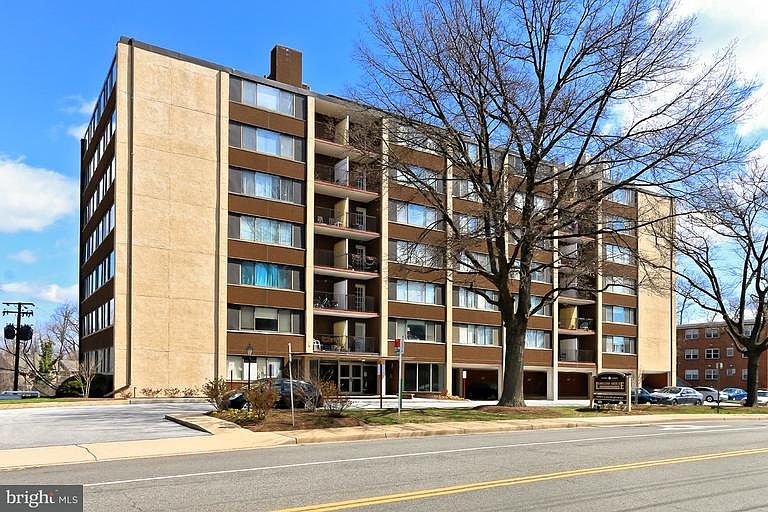 1st image of 4401 Lee Hwy APT 22