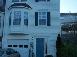 108 Arbor Vista Ln, Owings Mills, MD 21117
