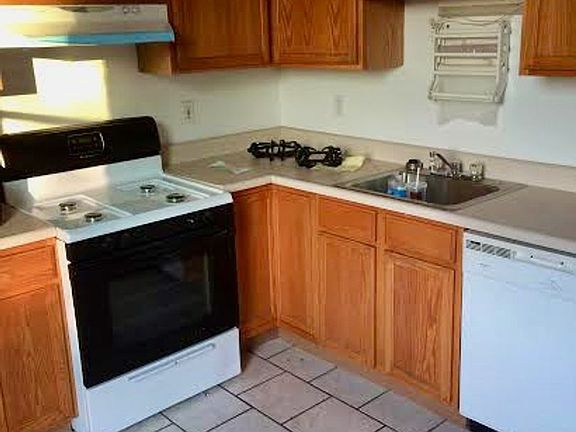 3rd image of 6211 Kentucky Ave #2