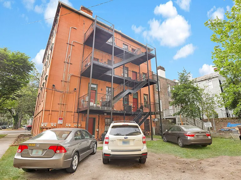 703 Barnard St #A — Photo 33
