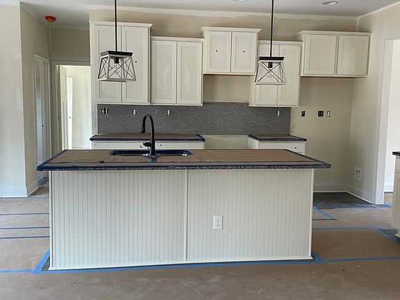 2nd image of 4607 Ivy Rose Dr