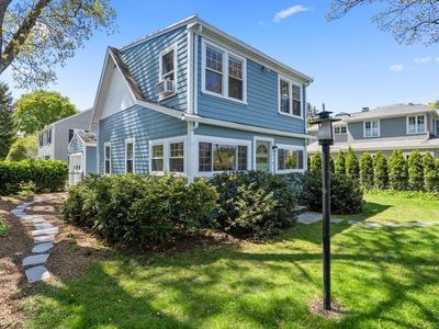 5 Lakeside Ave, Natick, MA, 01760