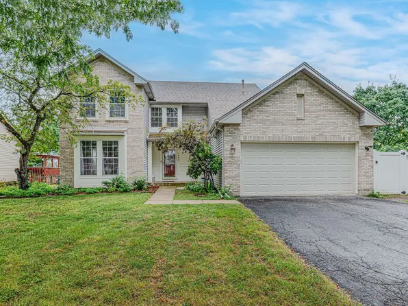 1449 Eliot Trl, Elgin, IL 60120