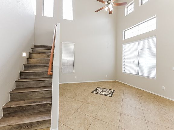 5th image of 203 W Mahogany Pl