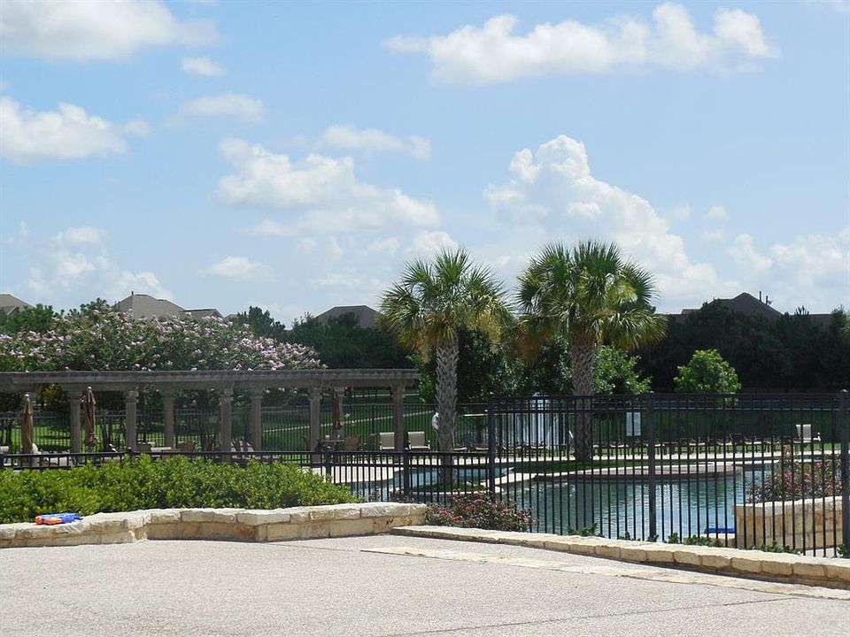 1st image of 17514 Sandalisle Ln