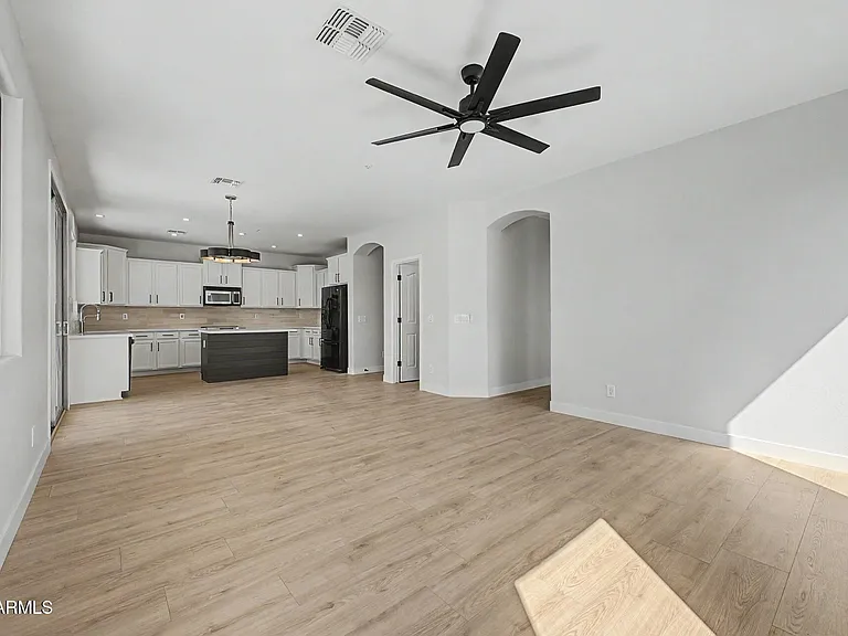 7062 W Andrew Ln — Photo 18