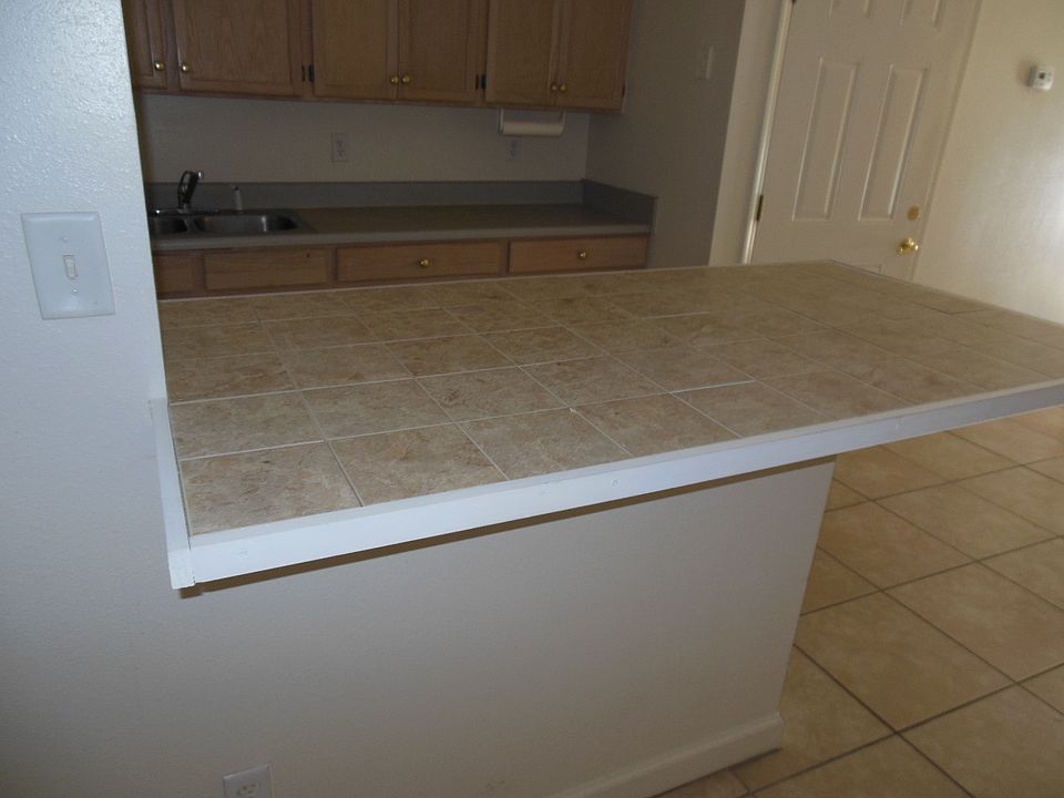 2nd image of 2603 W Tharpe St APT B