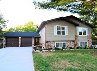 2626 Bluff Ridge Dr, Saint Louis, MO 63129