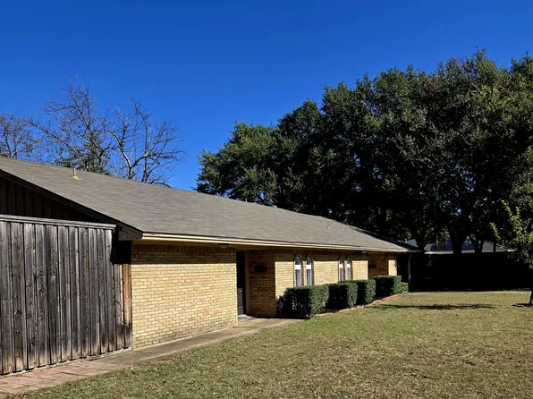 1901 17th St, Plano, TX 75074