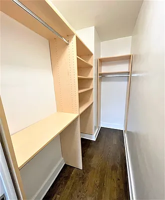 Rented by Manhattan Realty Group | media 34