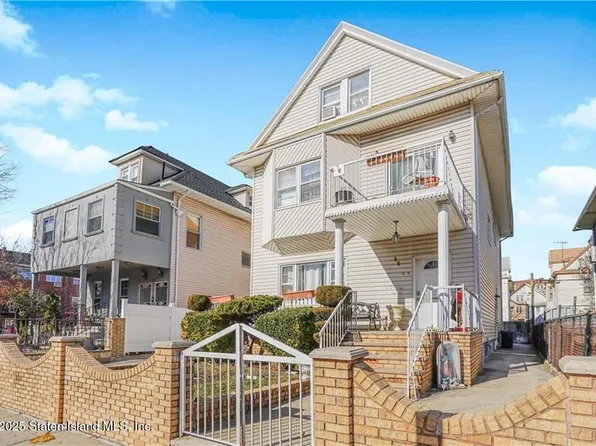 96 Bay 17th St, Brooklyn, NY 11214