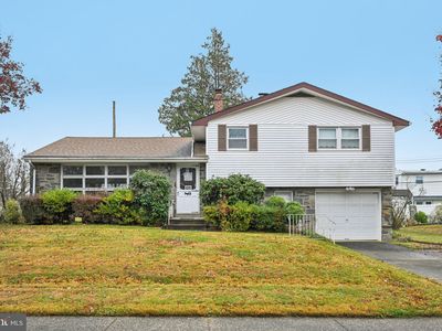 9227 Burbank Rd, Philadelphia, PA, 19115