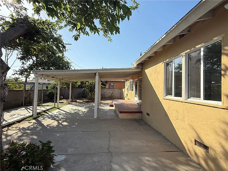 9279 Dorrington Ave — Photo 21