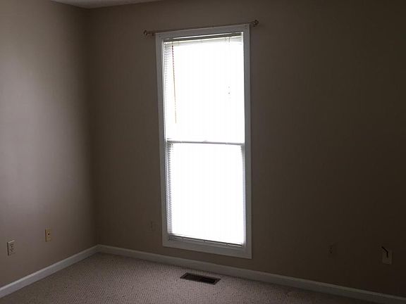 5th image of 3506 Riveroaks Dr
