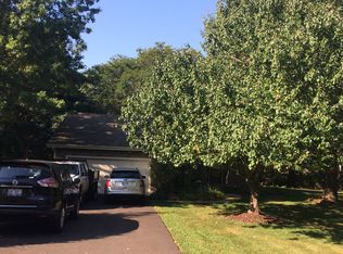 15 Plum Ct, Dundee, IL 60118