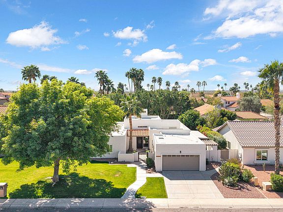 3rd image of 10227 E SAN SALVADOR Drive