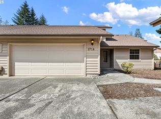 1714 Arch Ln, Brookings, OR 97415