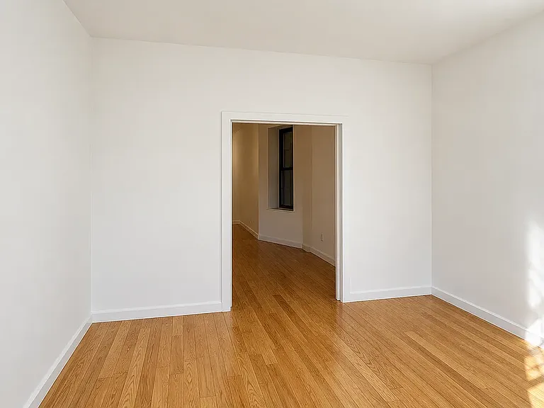 577 2nd Ave #35A — Photo 5