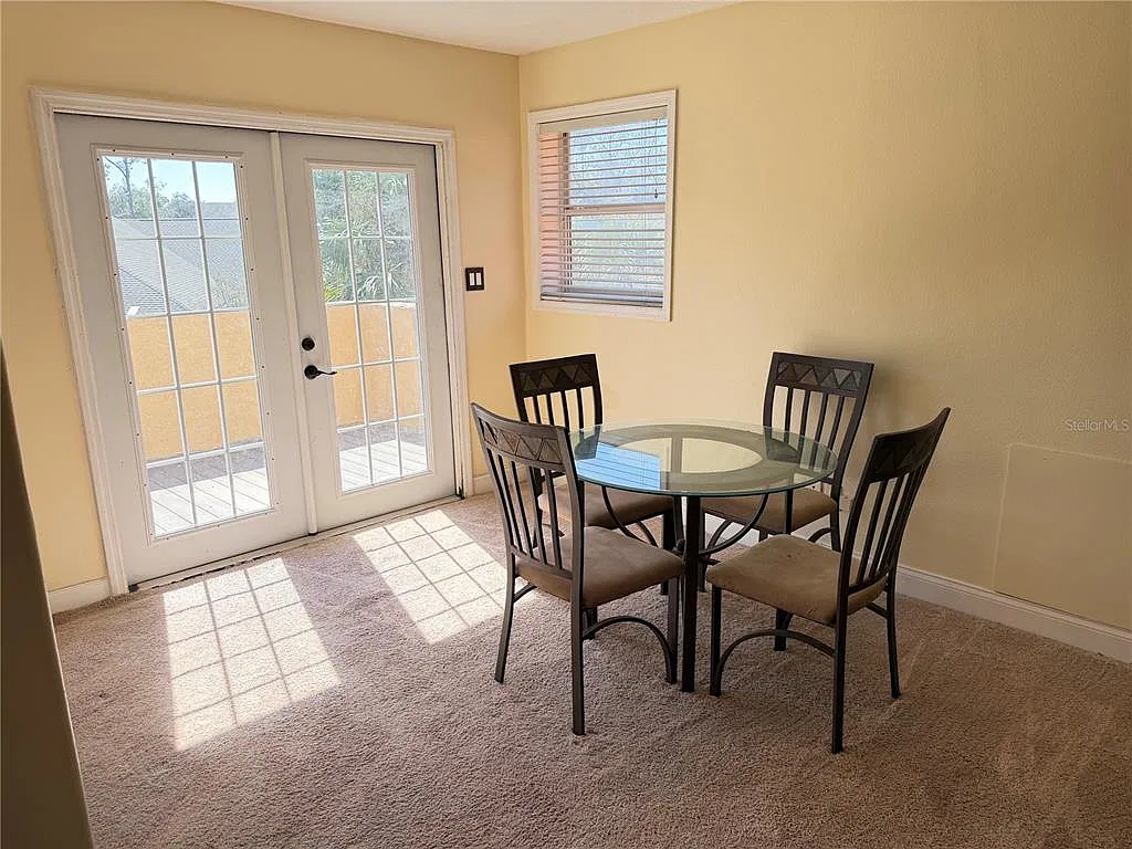 1 bed, 1.0 bath, 700 sqft, $1,600 — Photo 2