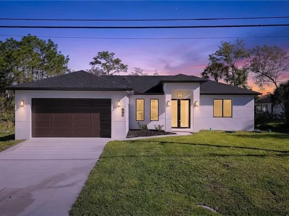 205 E 15th St, Lehigh Acres, FL 33972