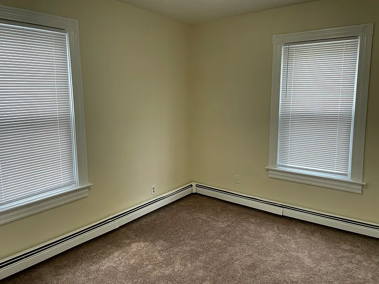 289 Cottage St #2L — Photo 5