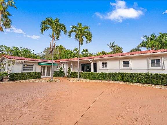 4th image of 1344 Seabreeze Blvd