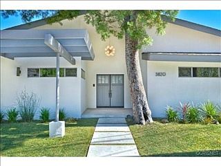 2nd image of 3820 Sapphire Dr