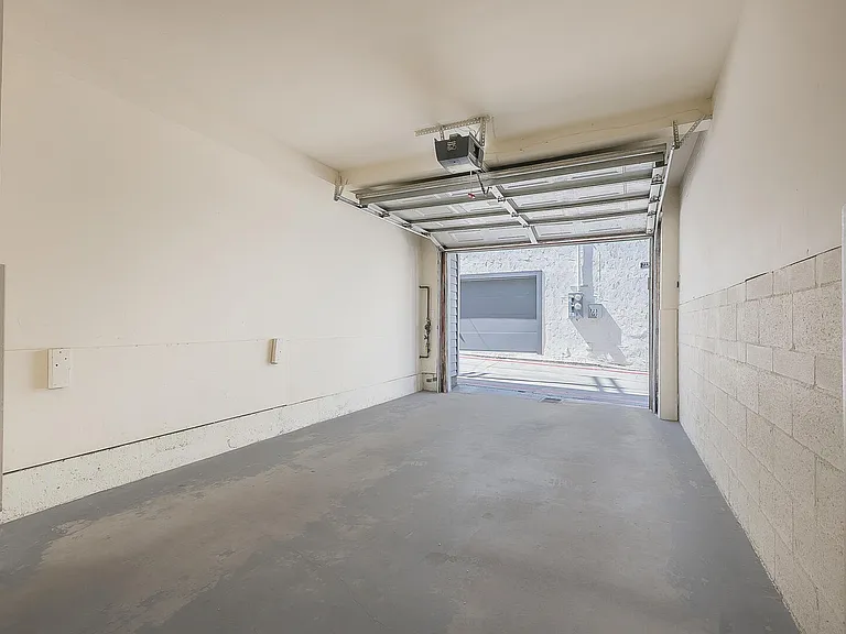 722 Isthmus Ct — Photo 33
