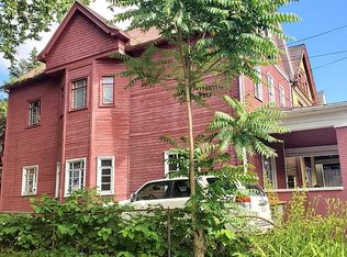 1005 10th Ave, Beaver Falls, PA