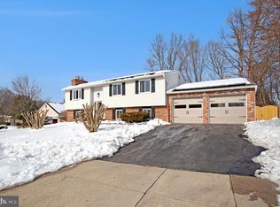 12802 Lode St, Bowie, MD 20720