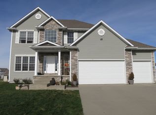 712 14th St SE, Bondurant, IA 50035