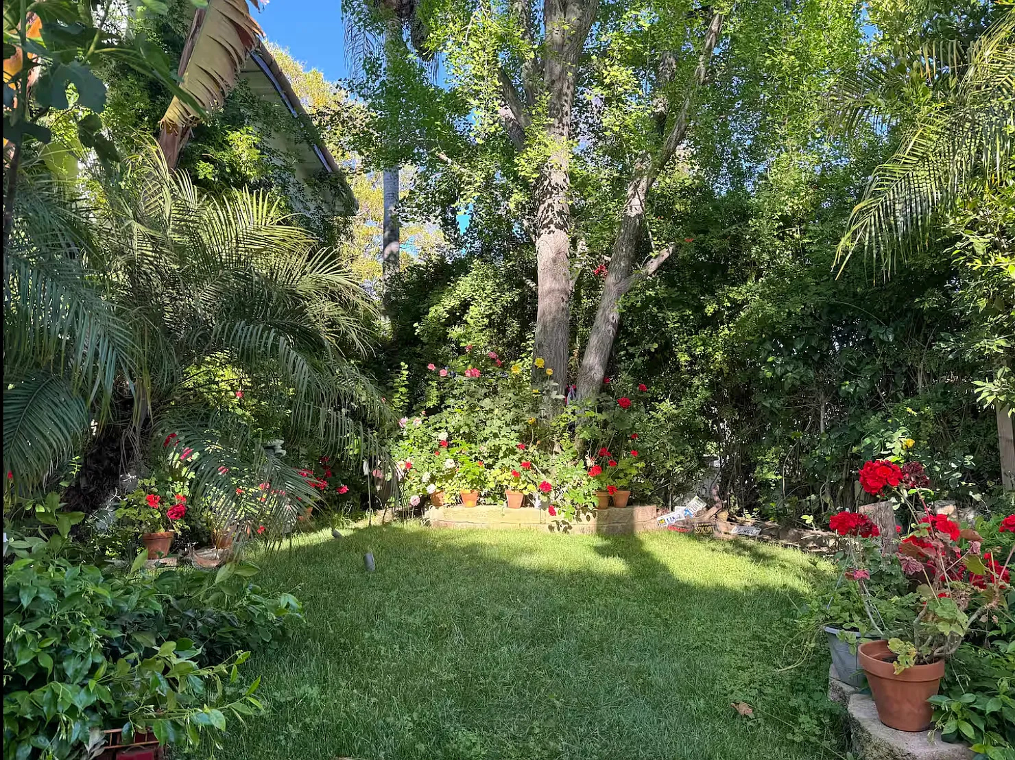 21001 Costanso St — Photo 3