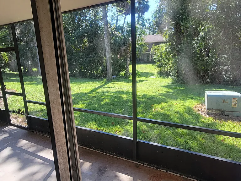 180 Magnolia Woods Ct #9C — Photo 29