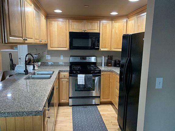5th image of 2109 Tacoma Ct