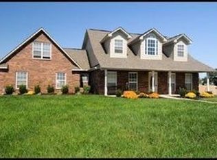 3917 Leyte Dr, Maryville, TN 37801