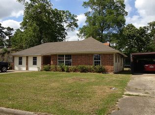 9239 Linda Vista Rd, Houston, TX 77078