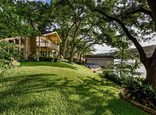 2800 Edgewater Dr, Austin, TX 78733