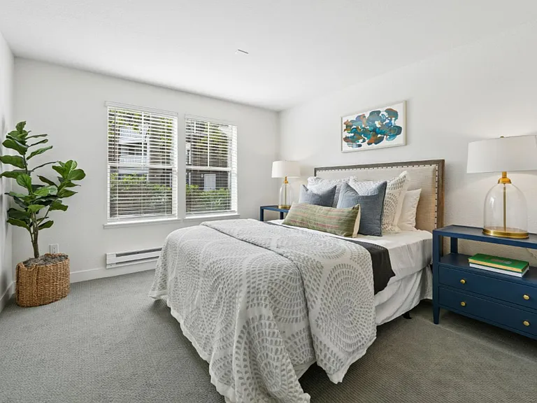Pescadero Apartments — Photo 18