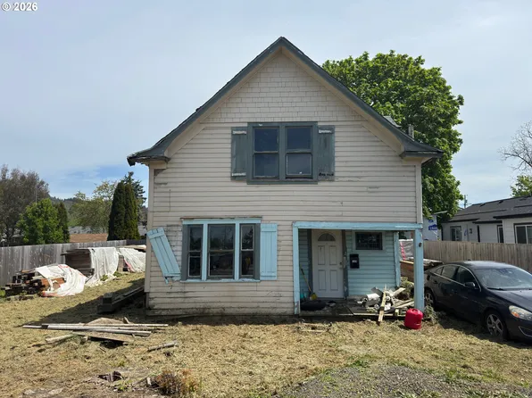 109 S Trade St, Amity, OR 97101