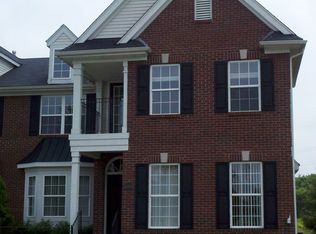 42878 Park Cresent Dr, Sterling Heights, MI