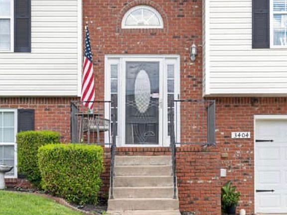 3rd image of 3404 Bradfield Dr