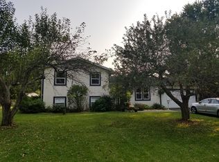 184 Meadow Way SW, Pataskala, OH 43062