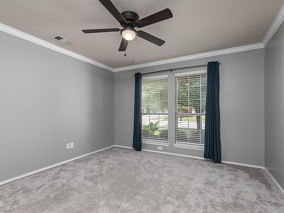 5th image of 10437 Bolivar Dr