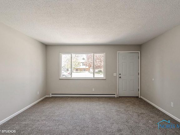 4th image of 85 Lafayette Dr