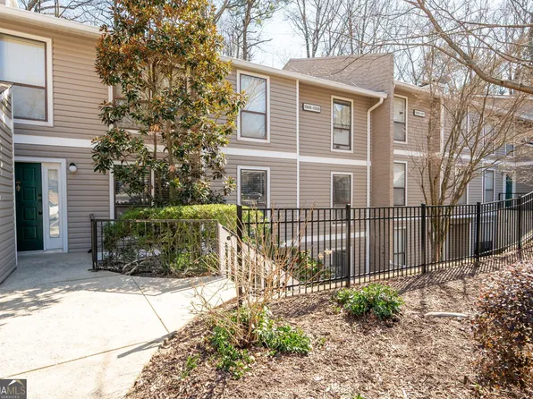 1307 Wynnes Ridge Cir SE, Marietta, GA 30067