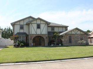 27 Melrose Dr, Destrehan, LA 70047